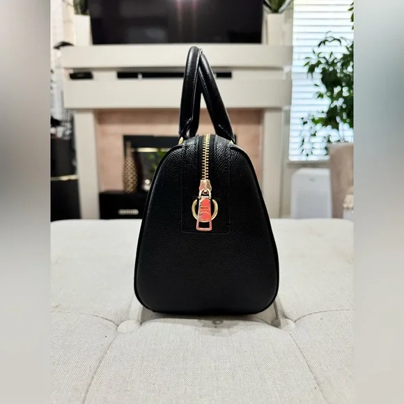 Coach Handbag - Picture 3 of 6